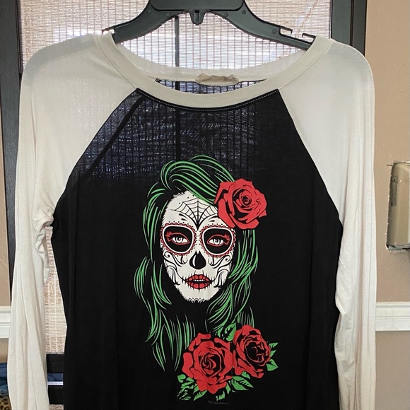 Blouse - Picture 1 of 2